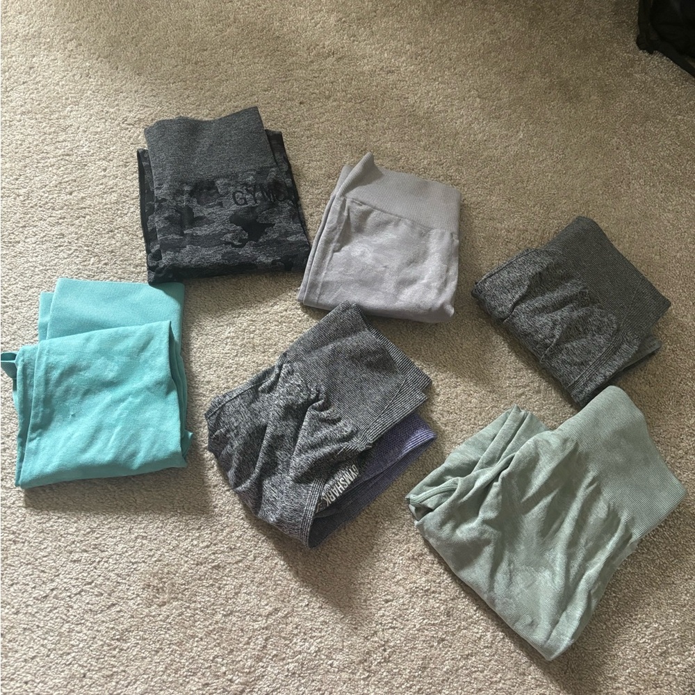 Gymshark leggings size Small (6 pairs)